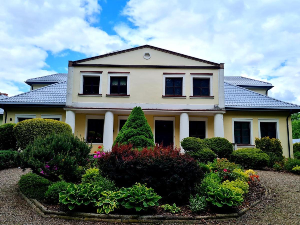 Wrzosowe Siedlisko Vila Czosnów Exterior foto